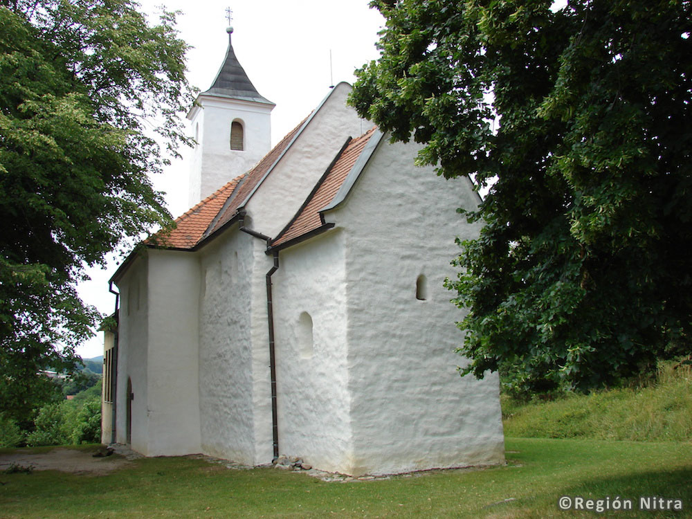 Kostoľany pod Tribečom – Kostol sv. Juraja